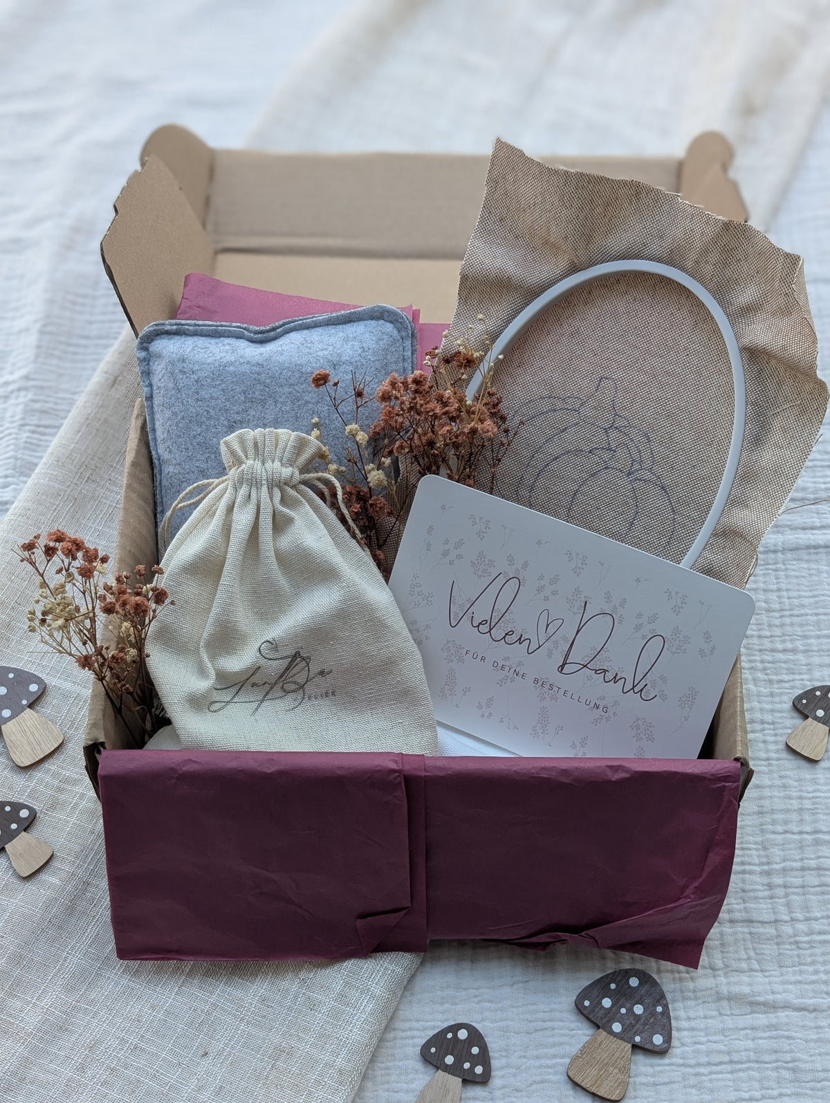 DIY-Kit Stickrahmen „Herbstkürbis“ zum Filzen